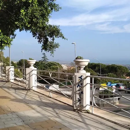 La Mansarda فندق مبيت وإفطار 5*