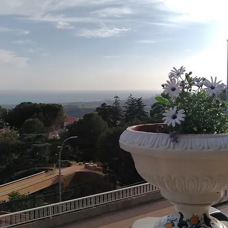 La Mansarda Bed & Breakfast 5*